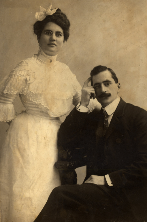 San Quentin Prison matron and her husband wearing early 1900s clothing.