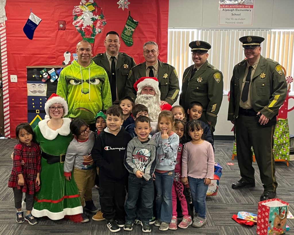 SATF celebrates CDCR Christmas with students