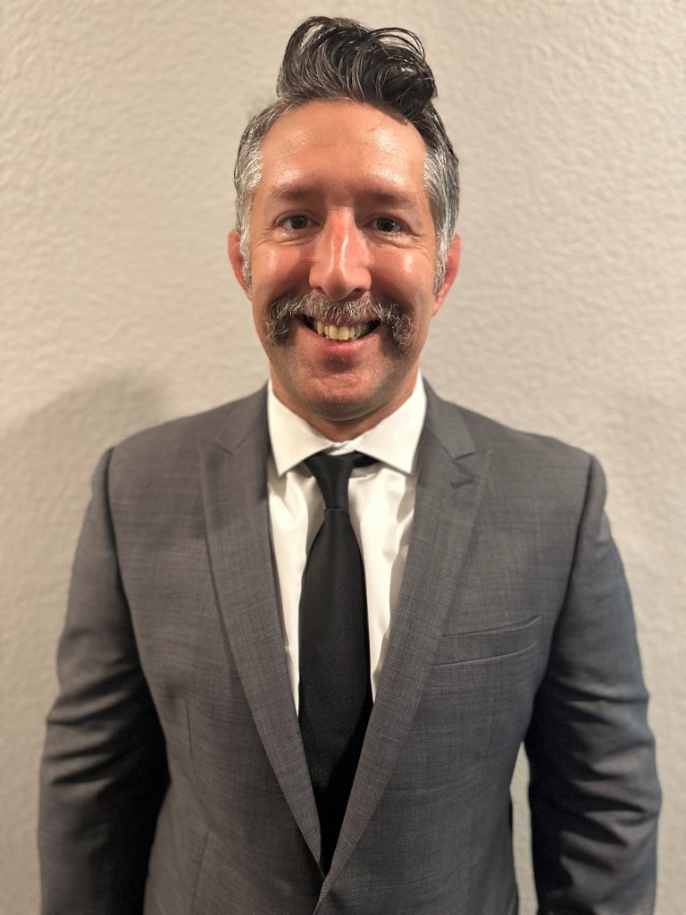 Ron Agredano, parole agent.