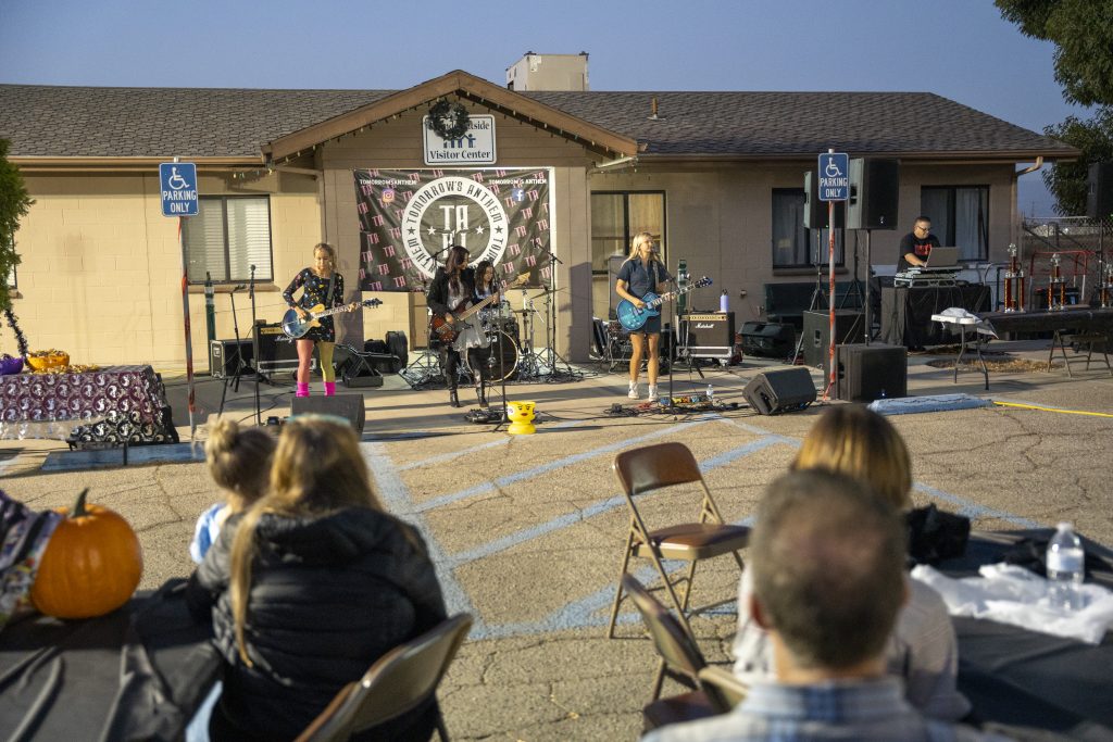 Family Halloween festivals were offered across California at various institutions. 