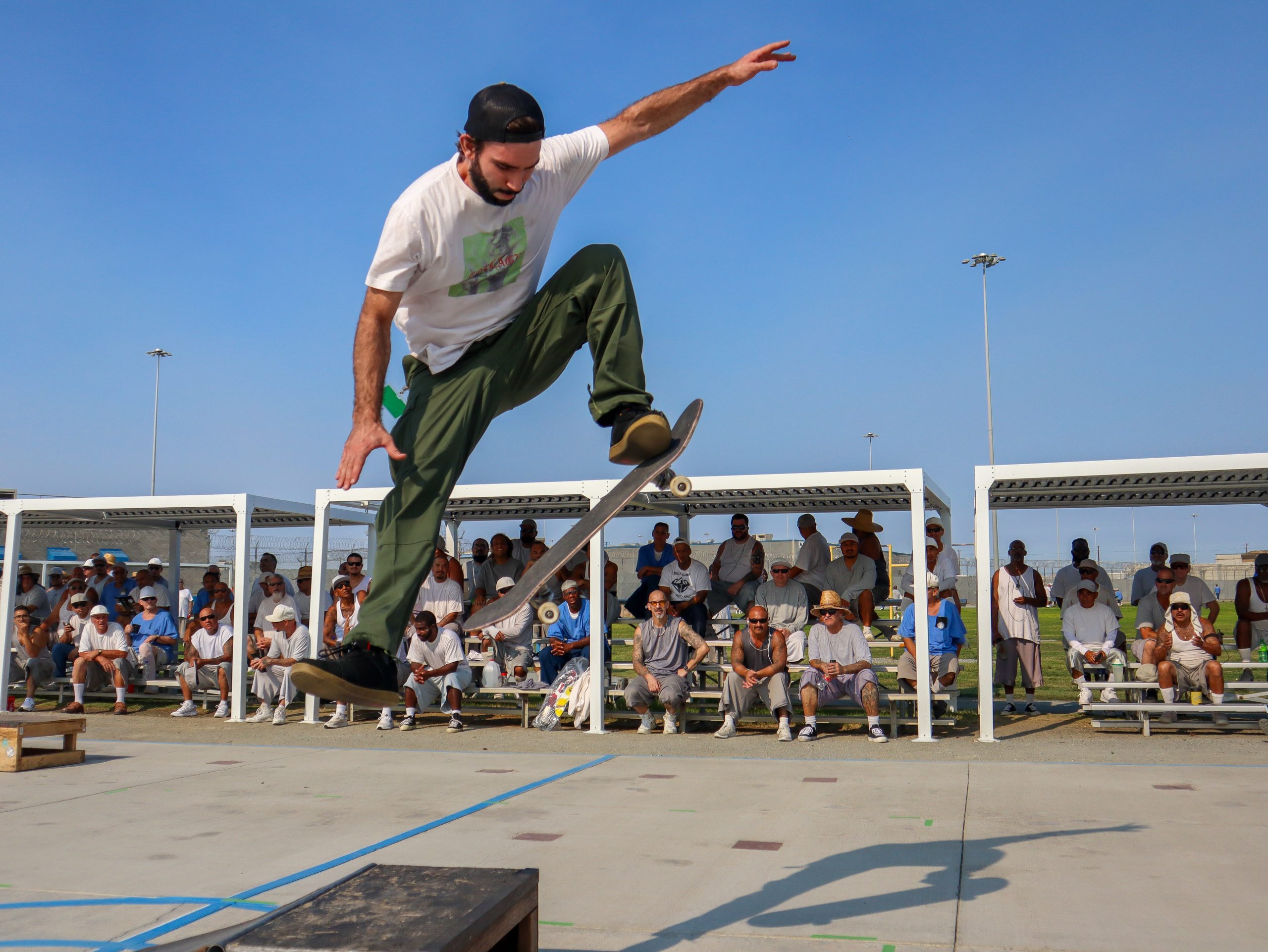 Corcoran prison marks International Overdose Awareness Day with skateboarders.