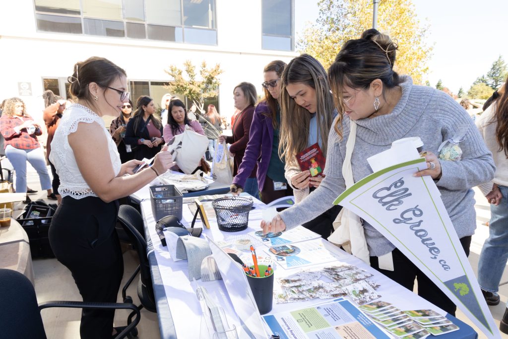 City of Elk Grove welcomes CDCR staff to their new headquarters.