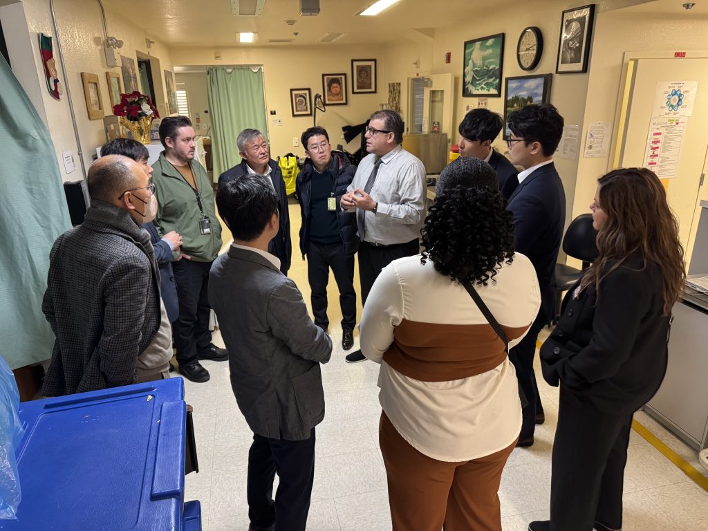 Former Warden Cueva speaks to South Korea's Ministry of Justice delegation.