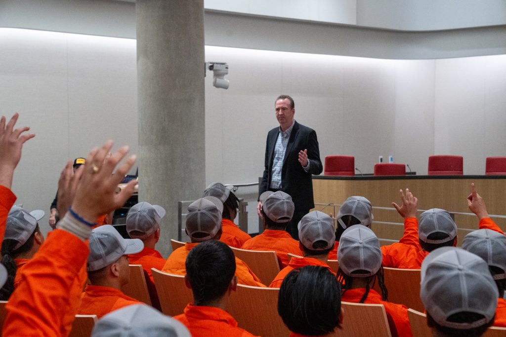 Secretary Macomber speaks to the youth from Pine Grove during their tour of the capitol.