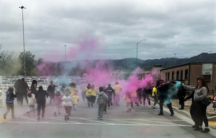 A color run at SVSP kids' day.