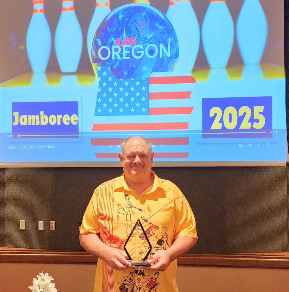 Officer Scruggs at the USBC Oregon State Bowling Hall of Fame