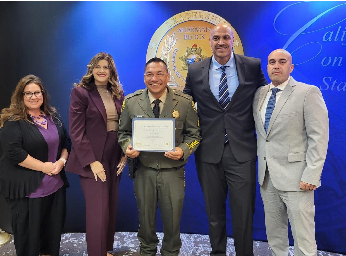 Leadership Institute graduate Arias and others.