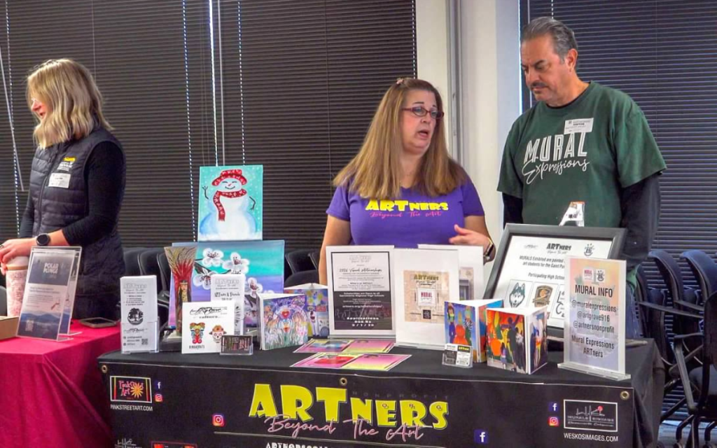 An art organization at the Elk Grove kick-off for the Our Promise charitable giving campaign.