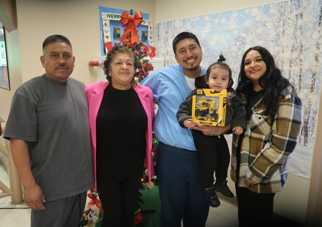 Christmas holiday visiting at Avenal State Prison with five people. 