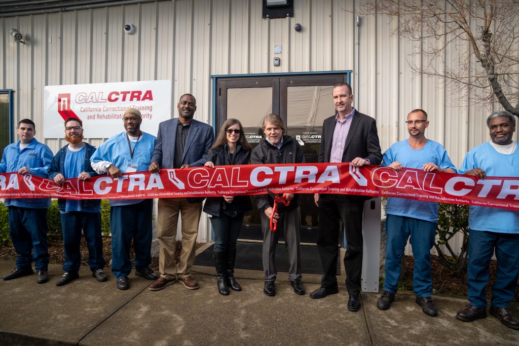 Ribbon cutting for the new name: CALCTRA.