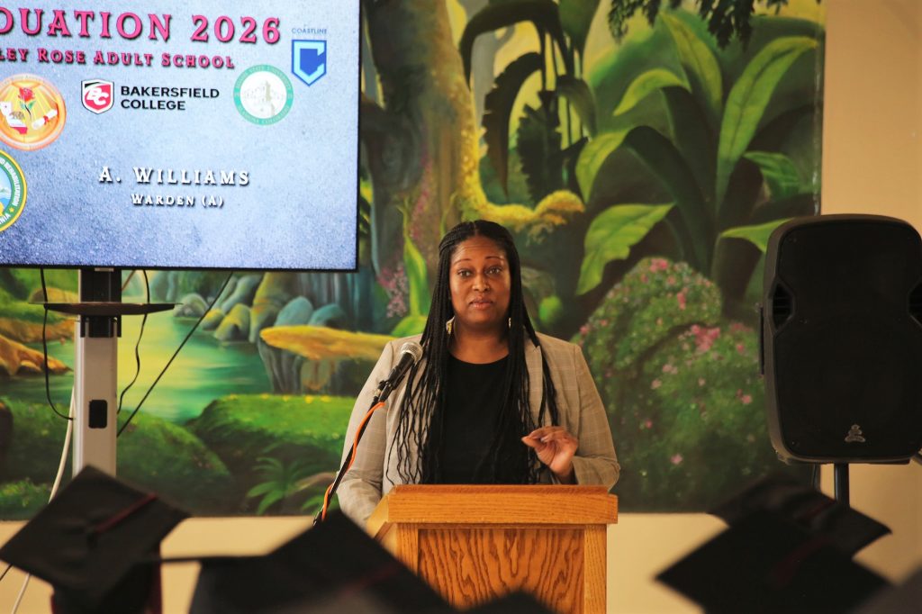 Acting Warden Williams, WSP-RC, speaks at the graduation ceremony.