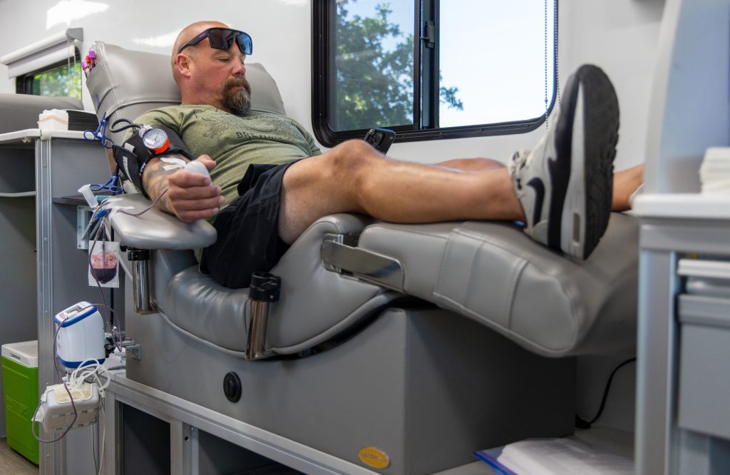 A staff member donates blood at CDCR and CCHCS headquarters in Elk Grove, California, April 29, 2026.