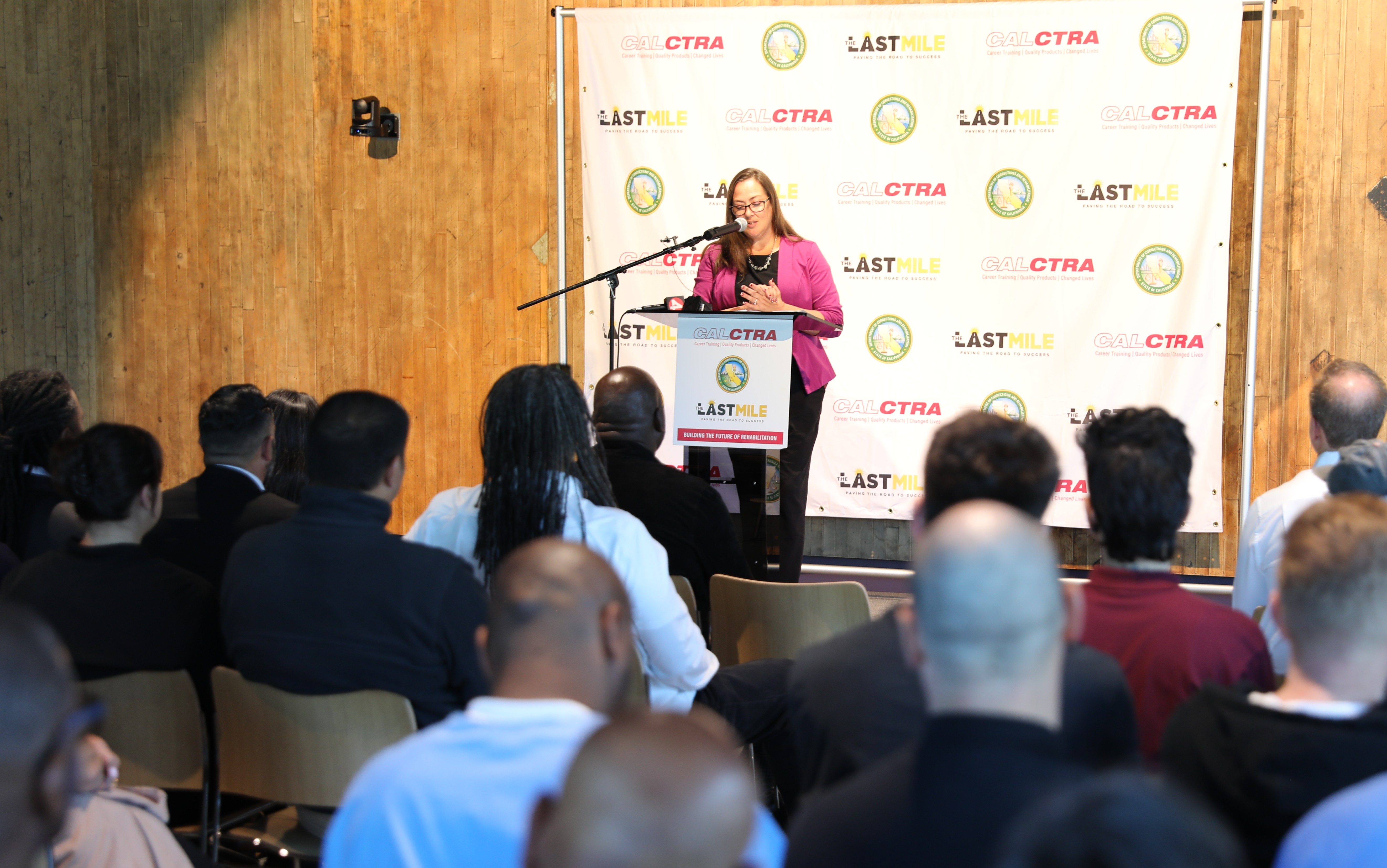 A speaker at the San Quentin Rehabilitation Center showcase hosted by CALTRA, CDCR and The Last Mile coding program.