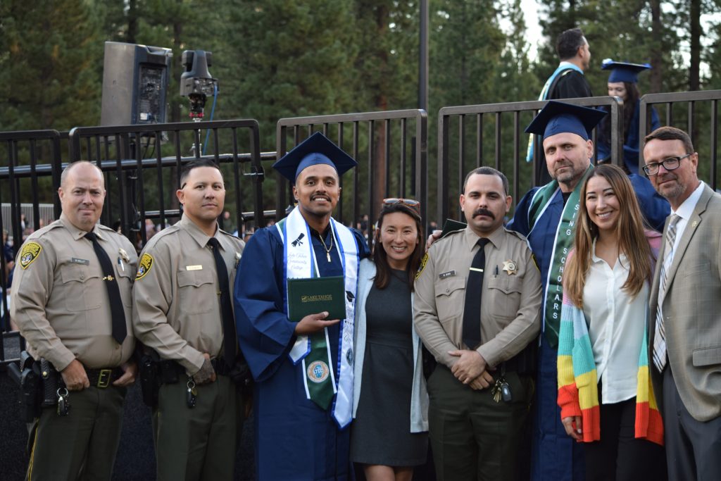 Custody staff and incarcerated graduates.