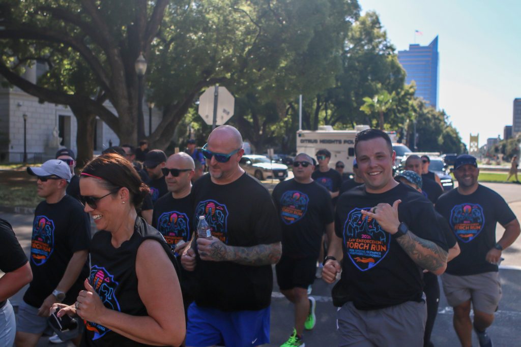Thumbs up and smiles from runners at the LETR in Sacramento, California, June 3, 2026.