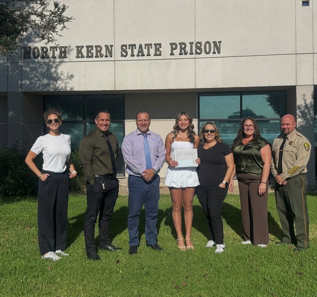 NKSP Non-Profit (DELA) recently hosted its inaugural DELA School Scholarship ceremony.