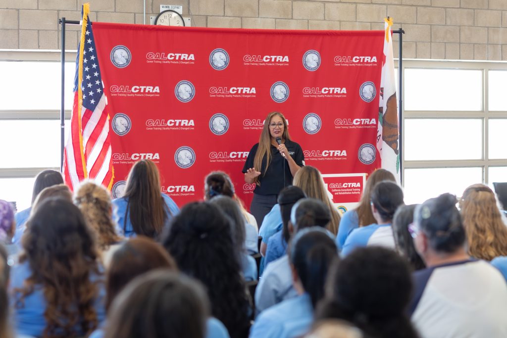 Vera Marin, a former CALCTRA graduate, shared her reentry story with the program graduates.