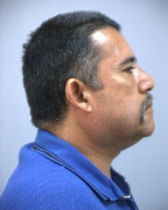 Side mugshot image of Manuel  Venegas