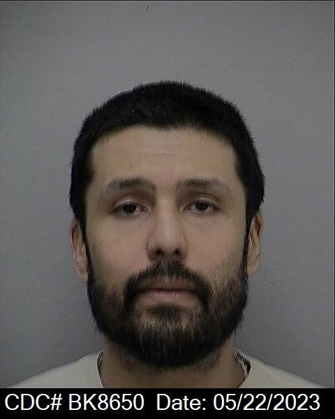 Front mugshot image of Guillermo  Lopez
