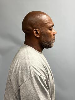 Side mugshot image of Roderick Ladale English