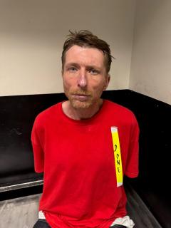 Front mugshot image of Christopher Shawn Benefield