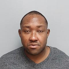Front mugshot image of Otis  Oliver