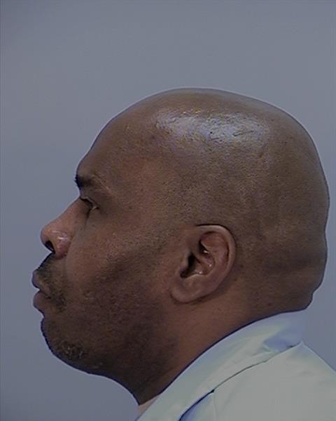 Side mugshot image of Billy  Fells