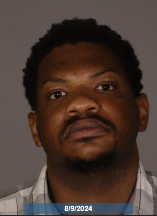 Front mugshot image of Devien Lamont Strange